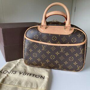 LV Monogram Trouville